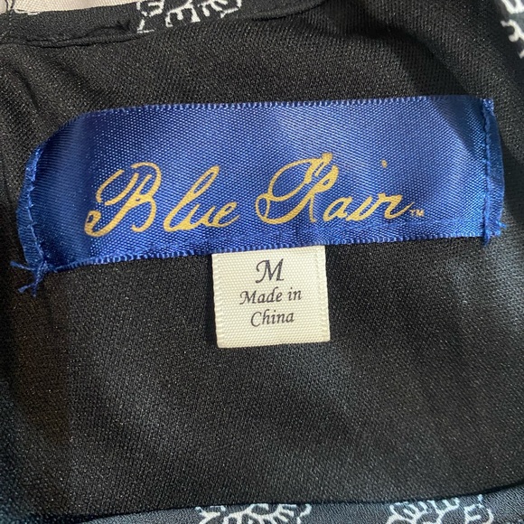 Francesca’s Black, White and Red dress - Picture 6 of 6